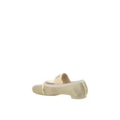 Ballerines brodées avec talon bloc en cuir