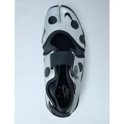 Baskets Air Rift Pois