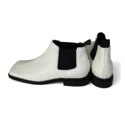 Bottine en cuir blanc motif reptile