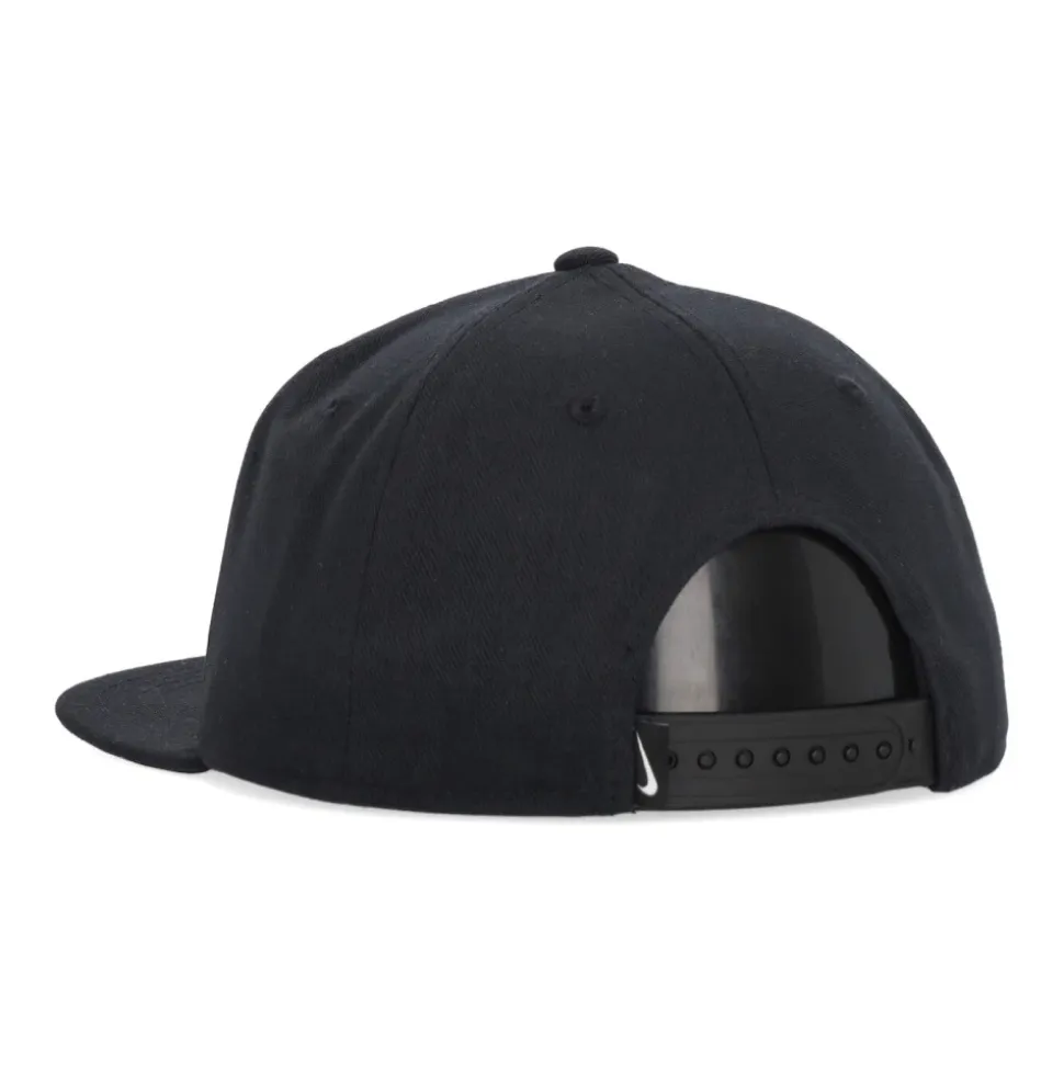 Casquette visière plate