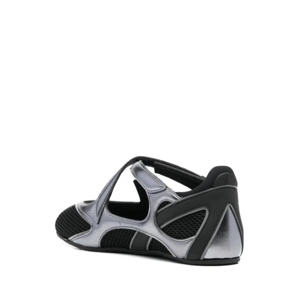 Chaussures plates en soie et nylon noires