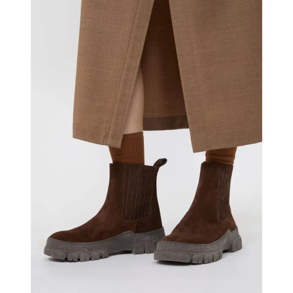 Chelsea ankle boot avec des inserts élastiques classiques
