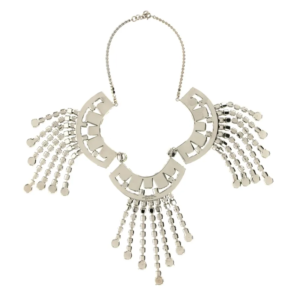 Collier orné