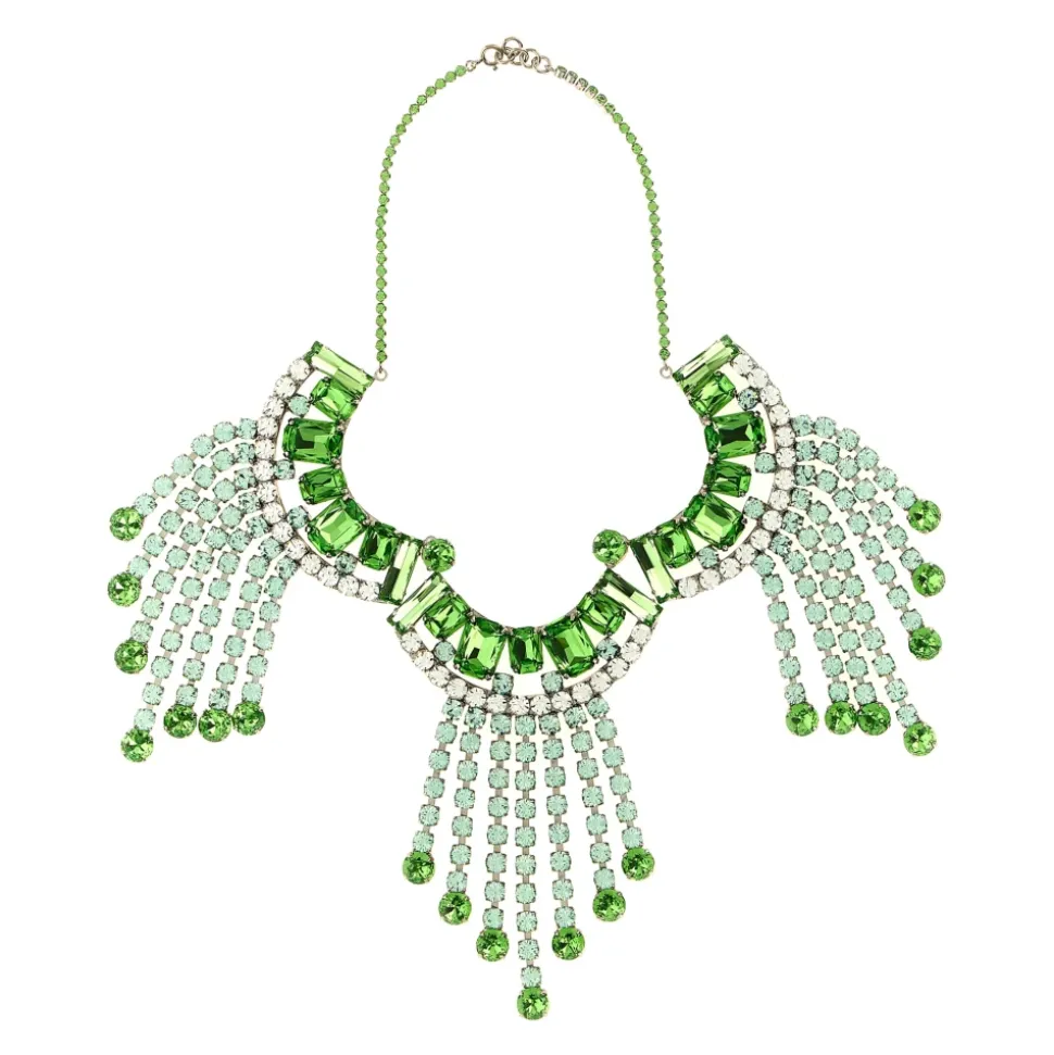 Collier orné