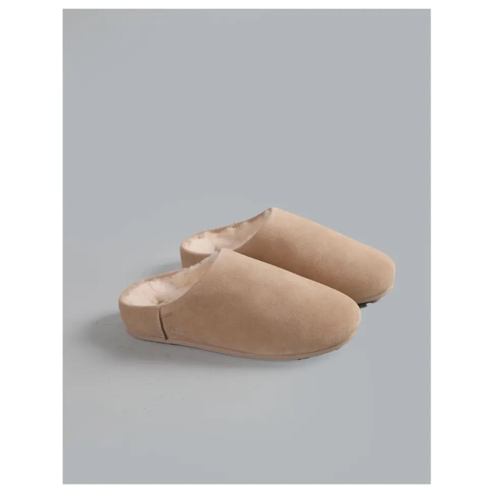 Elea Slip-On