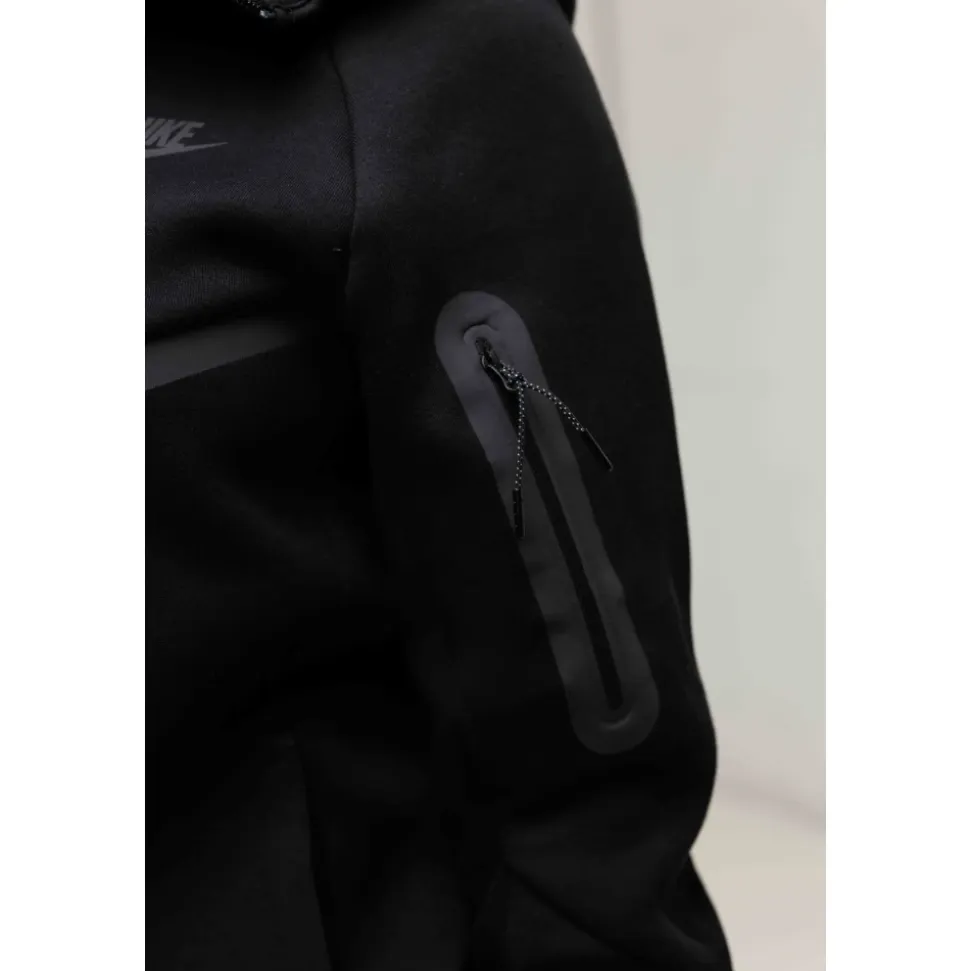 Ensemble Tech Fleece Windrunner