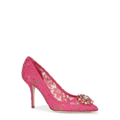 Escarpins à talons et slingbacks