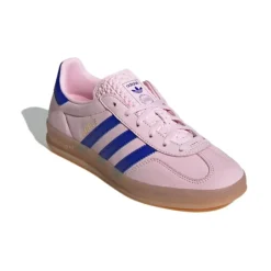 Gazelle Indoor