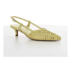 Kathryn Pump