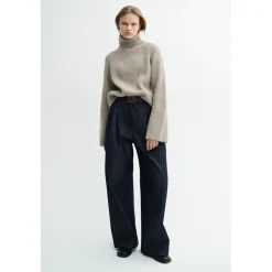 Kornelle Merino Ribbed Sweater