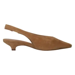 Lenore Pump