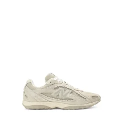 204L Sneakers