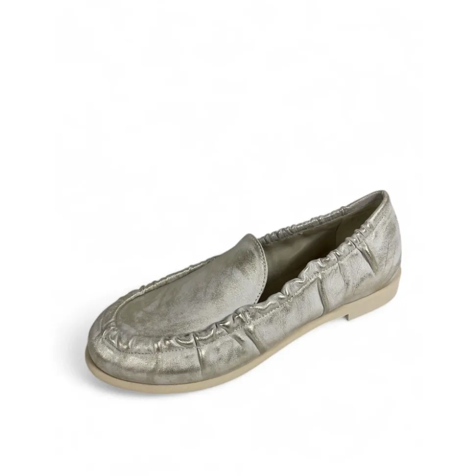 Mocassins Argent Slip-On en Cuir Brossé
