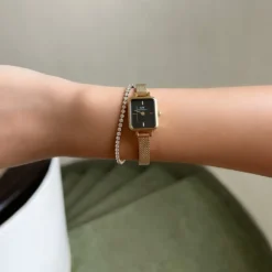 Montre Quadro Mini Or Style Élégant