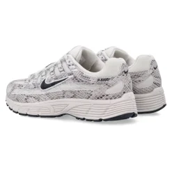 P-6000 SE Sneakers