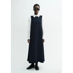 Robe sans manches Danna en crêpe georgette