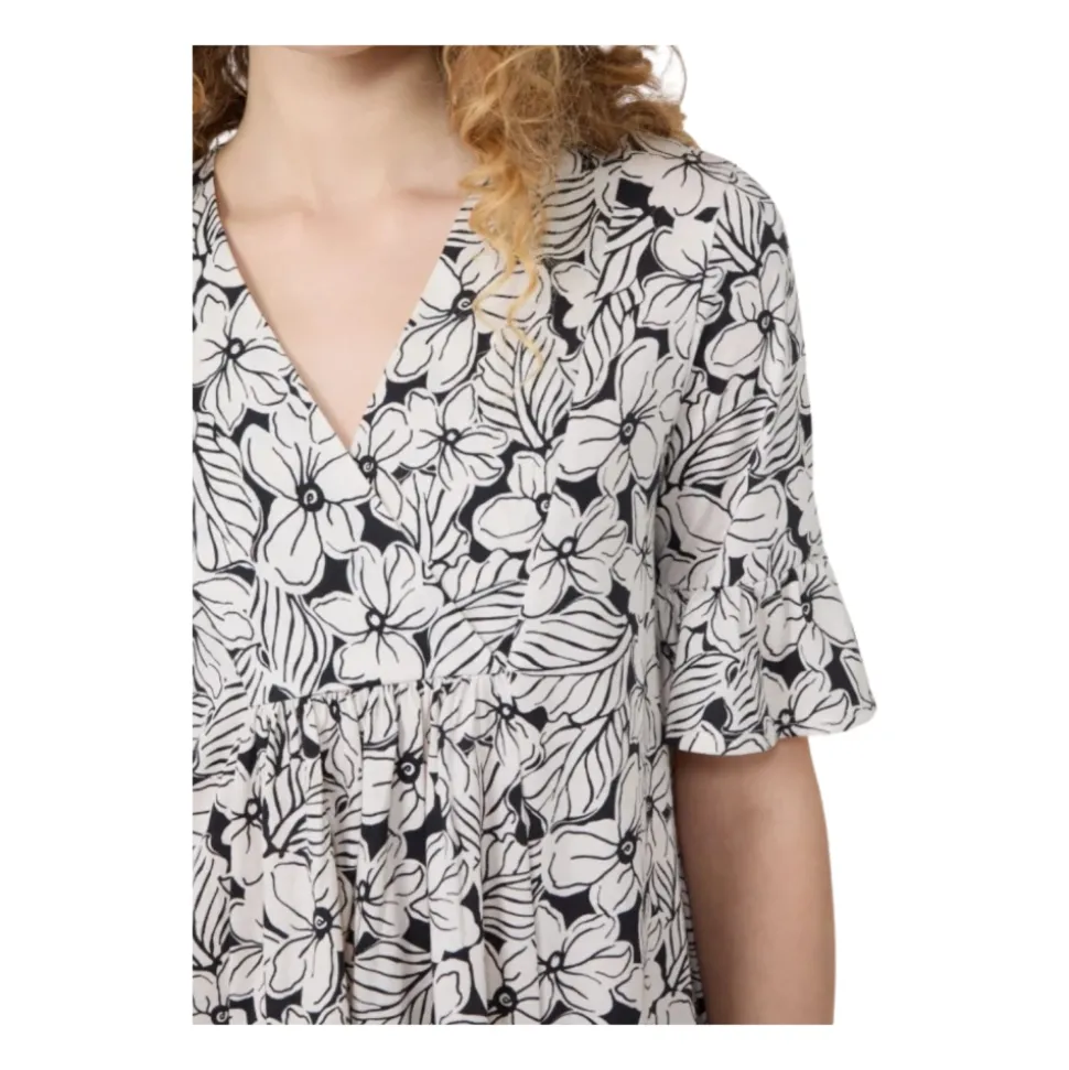 Robes Courtes