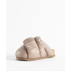 Sabot en cuir vegan avec bande froncée