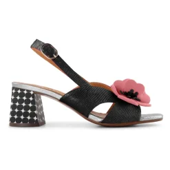 Sandalette rétro en cuir verni avec boucle