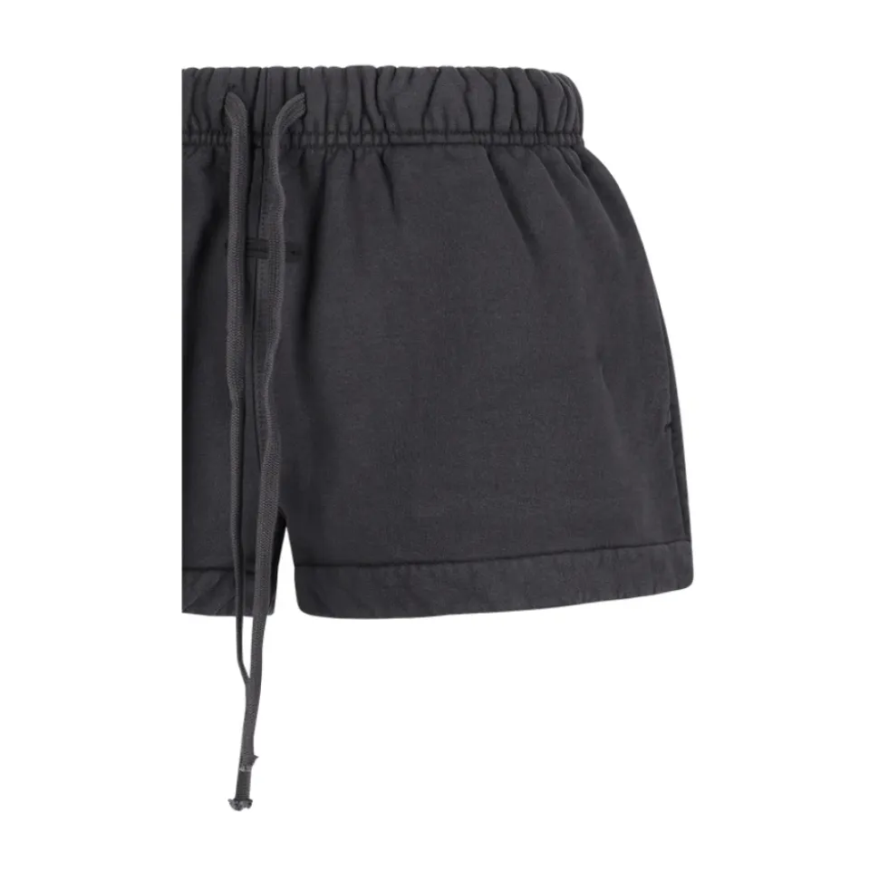 Signature Running Short