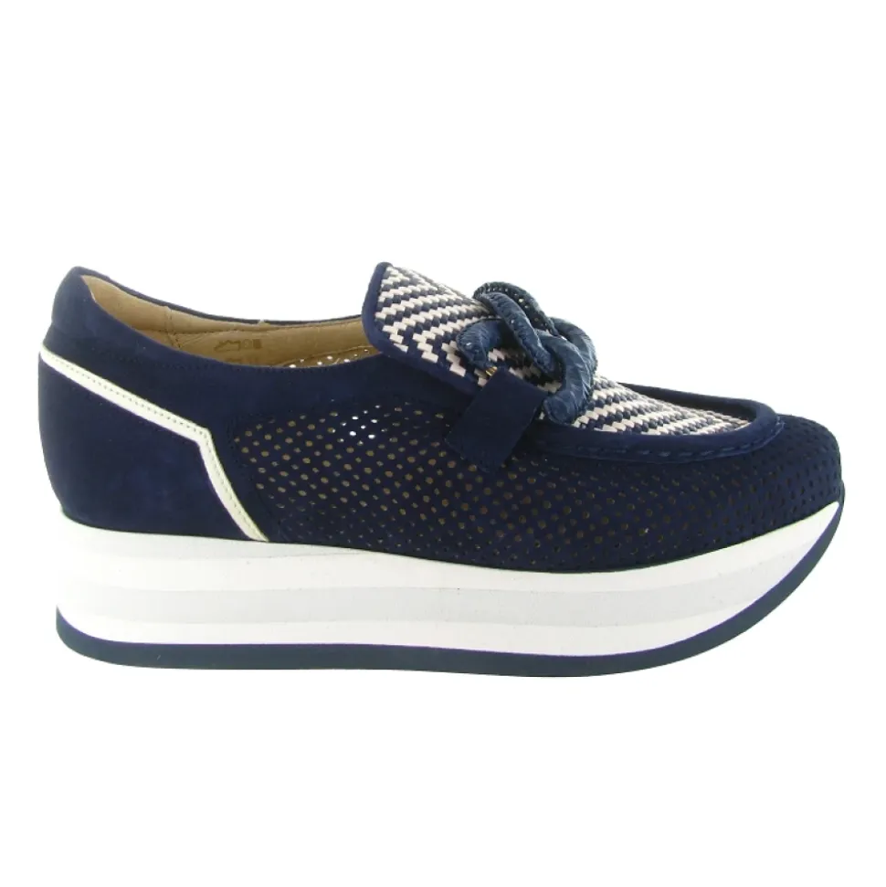 Softiou Loafer