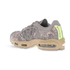 Tailwind IV Sneakers