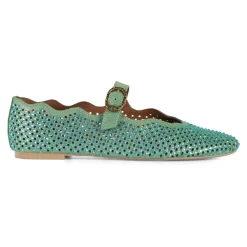 Wavy Mayfair Ballerina