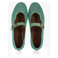 Wavy Mayfair Ballerina