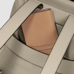 Women’s backpack for iPad®Pro 12,9